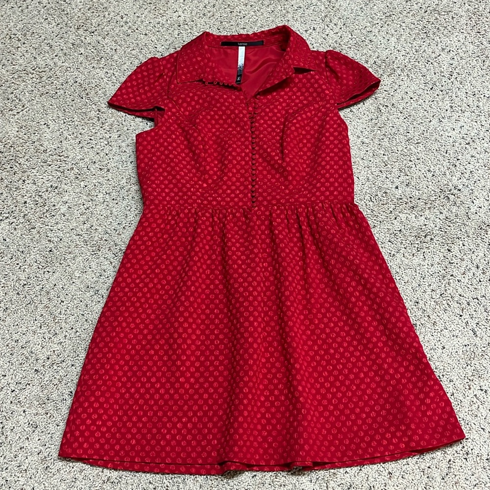 NEW Ladies Kensie Red Swiss Dot dress, cap sleeve, button up from waist, sz. L,
